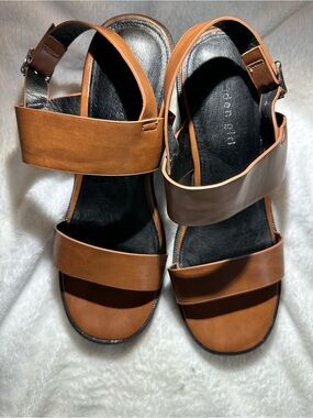 Madden Girl Brown Double-Strap Platform Sandals